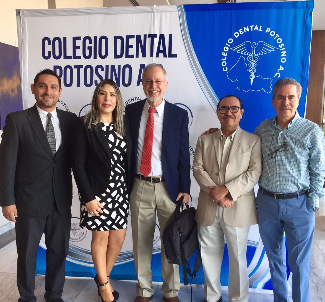 Conferencia Dr. Adalberto Mosqueda Taylor